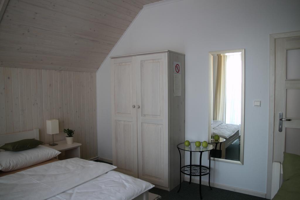 Libra Apartman Mikołajki Szoba fotó